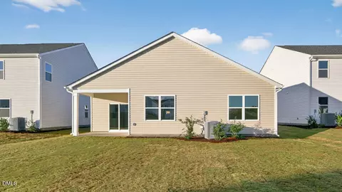 90 Stone Apiary Dr, Angier, NC 27501 photo 4