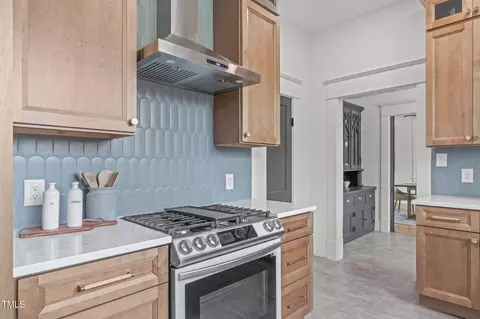 Kitchen - 318 E Trinity Ave, Durham, NC 27701 photo 4 of 5