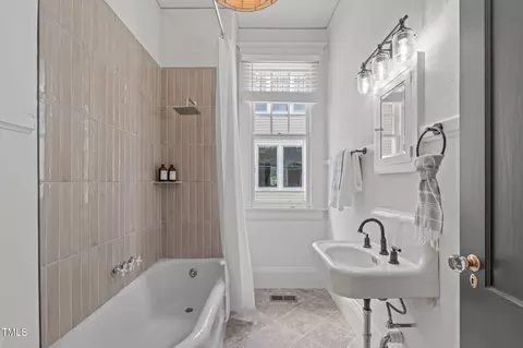 Bath - 318 E Trinity Ave, Durham, NC 27701 photo 2 of 4