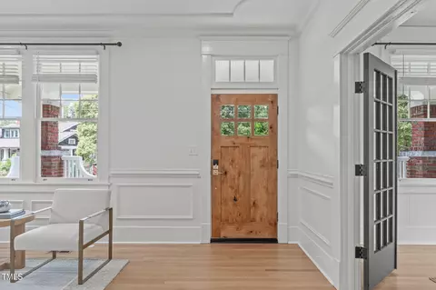 Entry Way - 318 E Trinity Ave, Durham, NC 27701 photo 1 of 7
