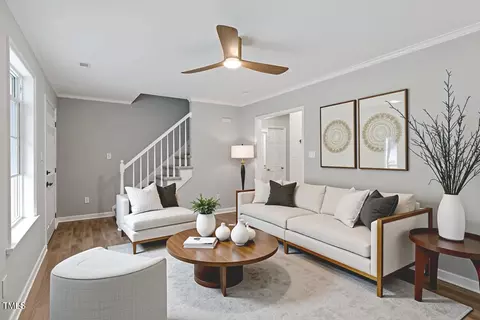 Living - 819 Durkyn Pl, Wake Forest, NC 27587 photo 1 of 3