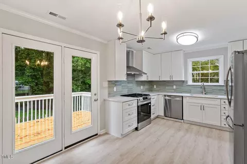 Kitchen - 819 Durkyn Pl, Wake Forest, NC 27587 photo 2 of 6