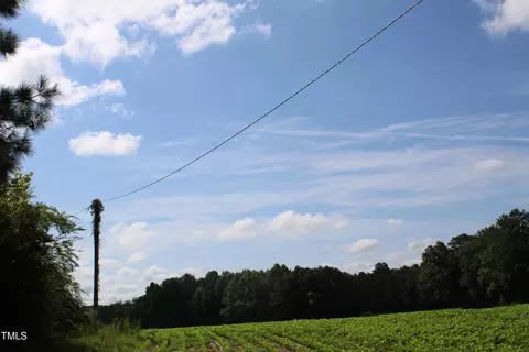 1794 Junior Rd, Kenly, NC 27542