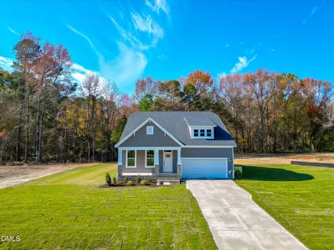 748 Beacon Hill Rd, Lillington, NC 27546