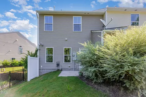 Exterior - 459 Panorama View Loop, Cary, NC 27519 photo 4 of 5