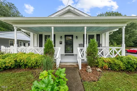 539 Central Ave, Burlington, NC 27215