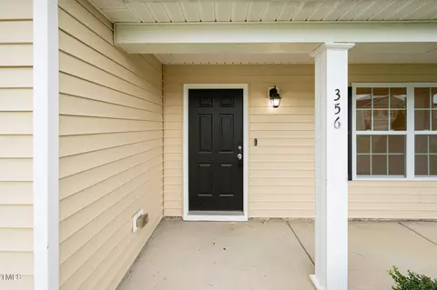 Exterior - 356 Botanical Ct, Bunnlevel, NC 28323 photo 4 of 7