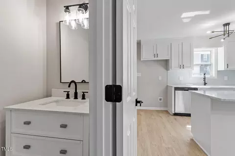 Entry Way - 413 E Williams St, Angier, NC 27501 photo 1 of 2