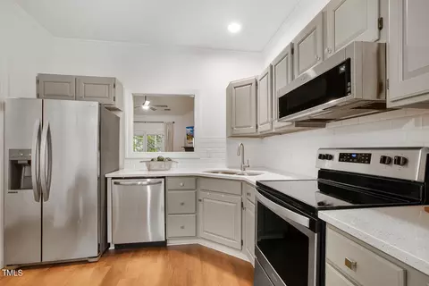 217 Danforth Dr, Cary, NC 27511 photo 8