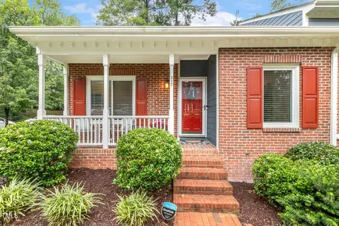 217 Danforth Dr, Cary, NC 27511 photo 3