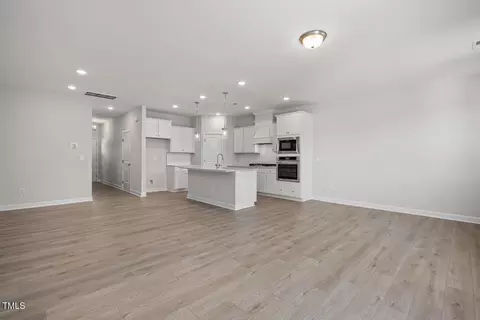 3910 Well Fleet Dr, Fuquay Varina, NC 27526 photo 6