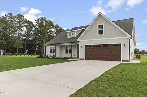 29 Croatoke Ct, Angier, NC 27501