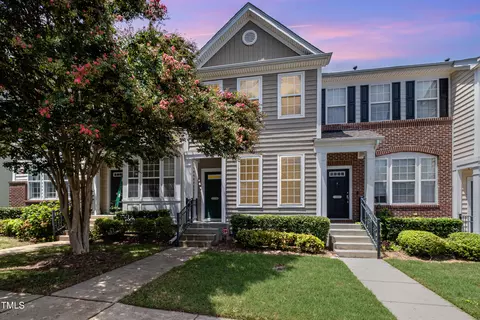 174 Grey Elm Trl, Durham, NC 27713