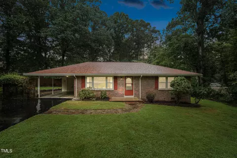 1217 E Oak Dr, Durham, NC 27712