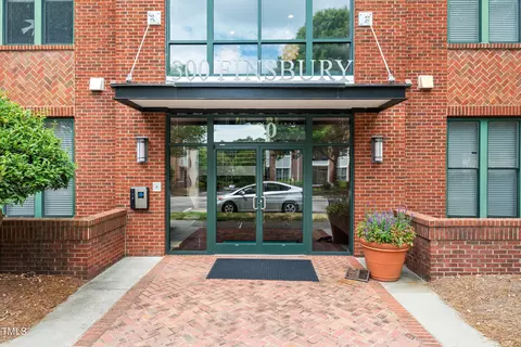 300 Finsbury St #108, Durham, NC 27703