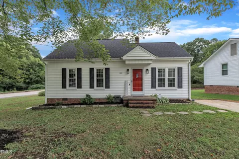 201 Person St, Oxford, NC 27565
