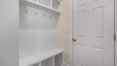 Entry Way - 36 Pink Iris Ct, Clayton, NC 27520 photo 3 of 4