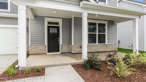 54 Pink Iris Ct, Clayton, NC 27520 photo 4