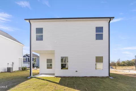 172 Courtside Dr, Dunn, NC 28334 photo 16