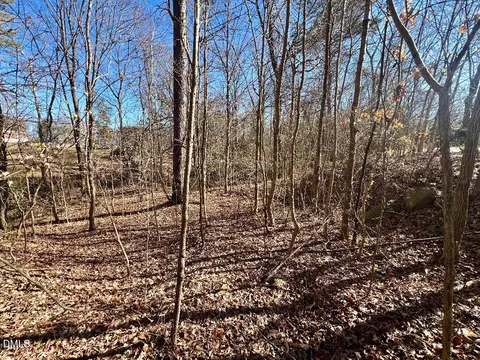 1449 Knollwood Dr, Burlington, NC 27217