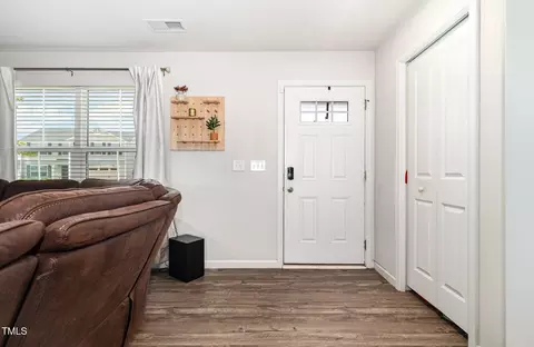 1207 Bent Willow Dr, Durham, NC 27704 photo 7