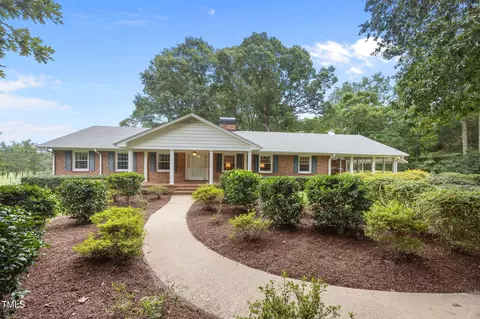 5626 Tabbs Creek Rd, Oxford, NC 27565