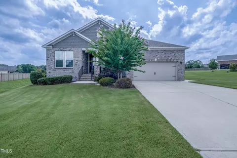 2225 Stillness Pond Ln, Apex, NC 27539