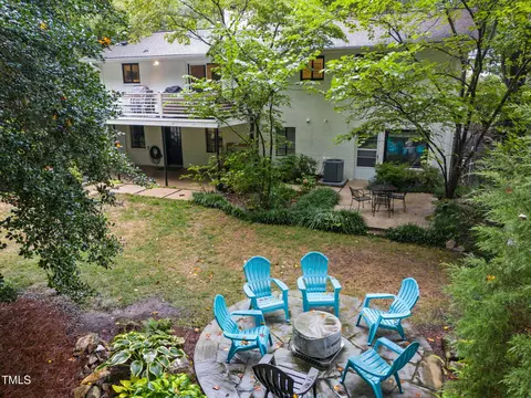 Exterior - 806 Beaver Dam Rd, Raleigh, NC 27607 photo 6 of 6