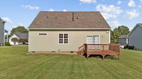 85 Drop Seed Ln, Smithfield, NC 27577 photo 3