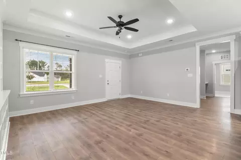 237 Saddlewood Ln, Zebulon, NC 27597 photo 8