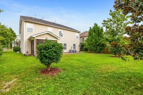 Exterior - 2 Red Sage Ct, Durham, NC 27703 photo 4 of 10