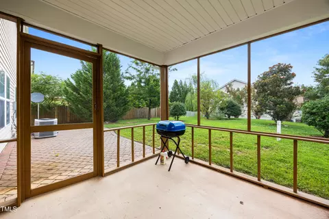 Exterior - 2 Red Sage Ct, Durham, NC 27703 photo 6 of 10