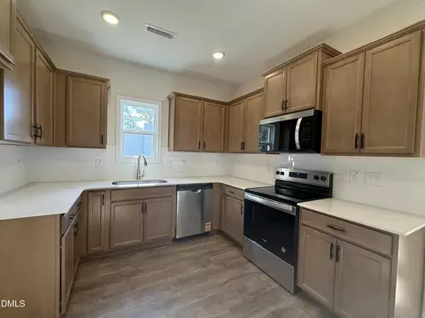 88 Legolas Ct, Middlesex, NC 27557 photo 3