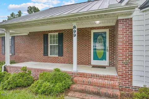 Exterior - 899 Core Rd, Dunn, NC 28334 photo 2 of 6