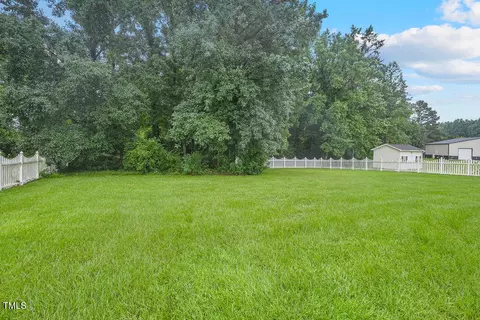Exterior - 899 Core Rd, Dunn, NC 28334 photo 6 of 6