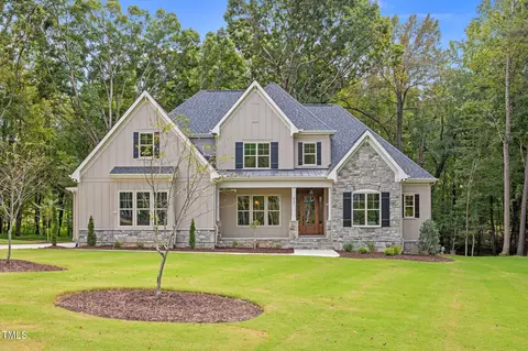 8201 Mary Claire Ln, Wake Forest, NC 27587