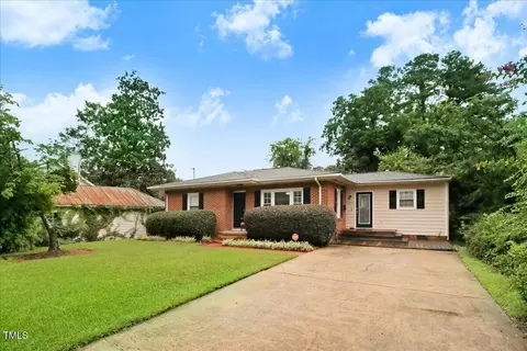Exterior - 407 E Woodall St, Smithfield, NC 27577 photo 1 of 4