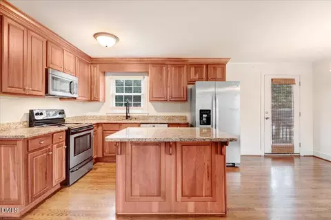 Kitchen - 407 E Woodall St, Smithfield, NC 27577 photo 2 of 5