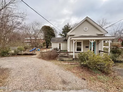 802 Mill St, Wake Forest, NC 27587