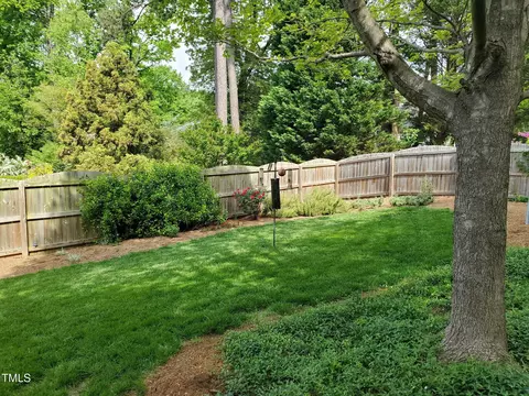 Exterior - 2013 Eagleton Cir, Raleigh, NC 27609 photo 17 of 17