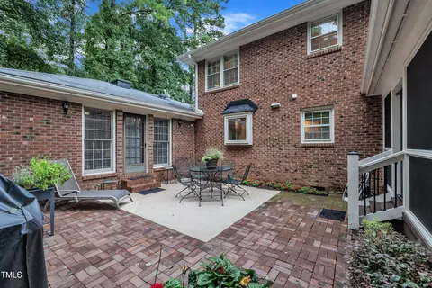 Exterior - 2013 Eagleton Cir, Raleigh, NC 27609 photo 8 of 17