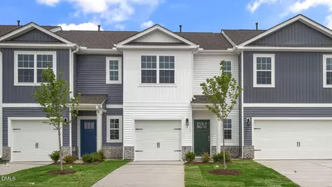 63 Virgo Dr, Angier, NC 27501