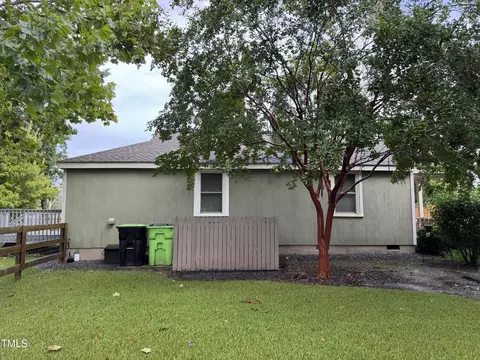 Exterior - 102 Pope St, Erwin, NC 28339 photo 4 of 7