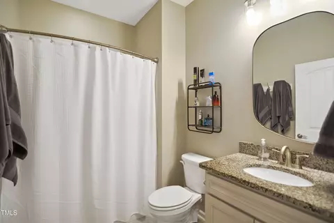 Bath - 1023 Foxtail Dr, Durham, NC 27703 photo 3 of 3