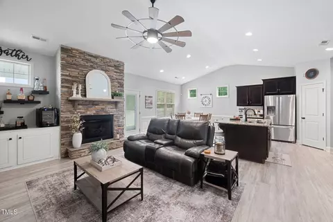 591 Atwood Dr, Clayton, NC 27520