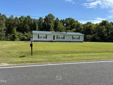 2455 Mclean Chapel Church Rd, Bunnlevel, NC 28323