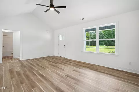 8708 Green Path Rd, Dunn, NC 28334 photo 7