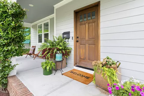 Exterior - 2929 Chapel Hill Rd, Durham, NC 27707 photo 4 of 7
