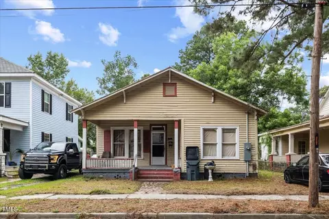 606 Rhem St, Kinston, NC 28501