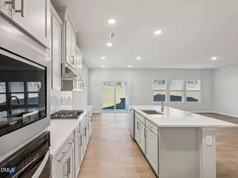 Kitchen - 516 Bridger Dr, Garner, NC 27529 photo 3 of 4